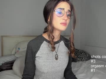 webcam girl lonelly_lolly98 live cam image #6731842