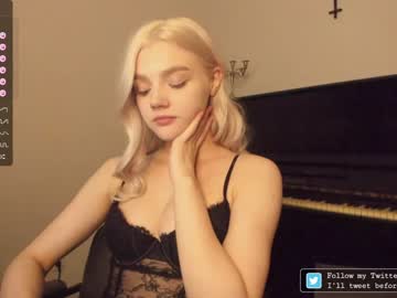webcam girl allotropp live cam image #5989574