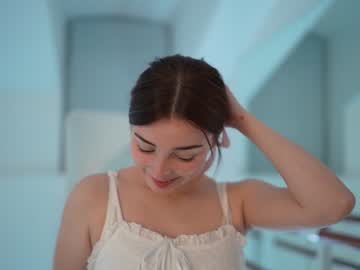 webcam girl floret_joy live cam image #5651430
