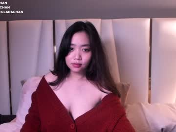 webcam girl clara_chan live cam image #4907462