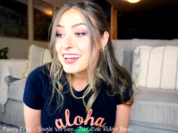 webcam girl x_lily_x live cam image #4470608