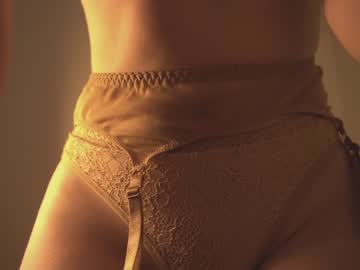 webcam girl bibi_it_is live cam image #2988846