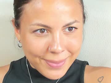 webcam girl daily_stories live cam image #4881002