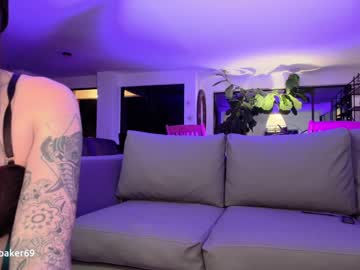webcam girl gia_baker live cam image #2466468