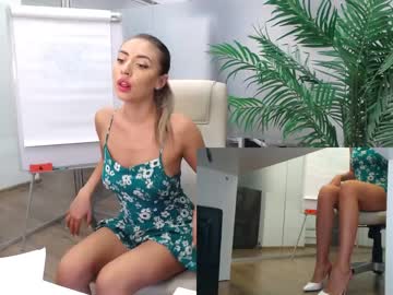 webcam girl babesgowild live cam image #2203736