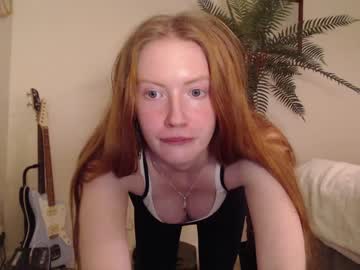 webcam girl dominiquemystique live cam image #5414779