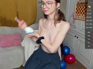 webcam girl happiness_call live cam image #5557711