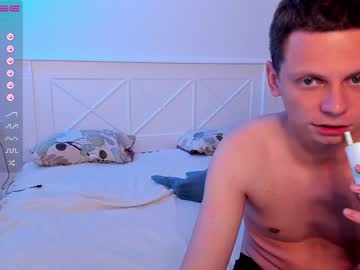 webcam couple sunsay_effie live cam image #4406232