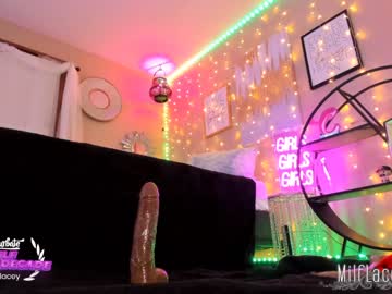webcam girl milf_lacey live cam image #2957643