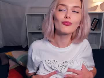 webcam girl kattycuties live cam image #293378