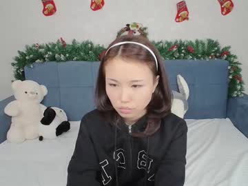 webcam girl little__yena live cam image #6011892