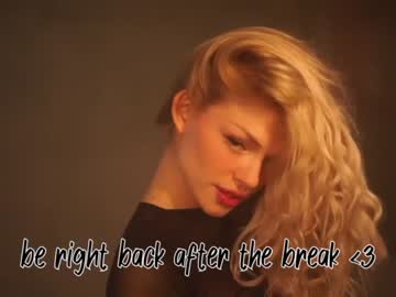 webcam girl bunnylia__ live cam image #4839624