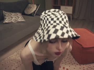 webcam girl audreycarvin live cam image #6582114