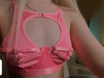 webcam girl owlluree live cam image #6731052