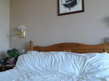 webcam girl mallinia live cam image #5378057