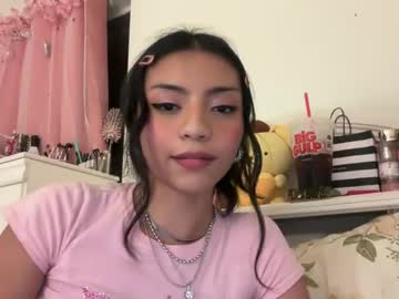 webcam girl purpl3h4z3 live cam image #7058570
