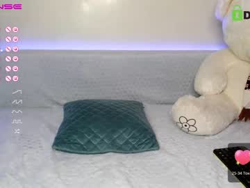 webcam girl fallen_angel_18 live cam image #4540973