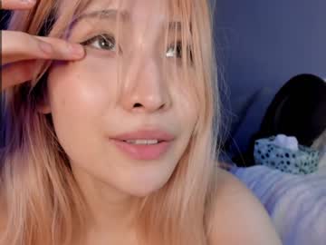 webcam girl hee_jeen live cam image #4183024
