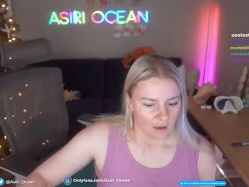 webcam girl asiri_ocean live cam image #5945512