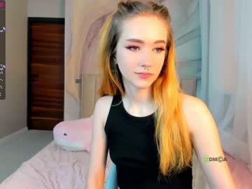 webcam girl dazy_8 live cam image #1582474