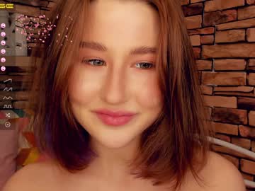 webcam girl eugenetomas live cam image #371992