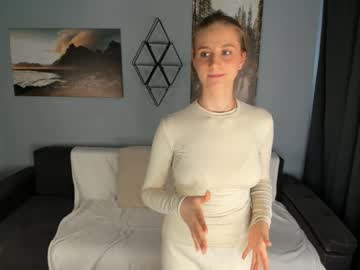 webcam girl shewell live cam image #7095689