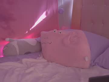 webcam girl kittenmoon_ live cam image #4248310