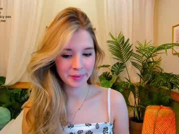 webcam girl milablush live cam image #3451792