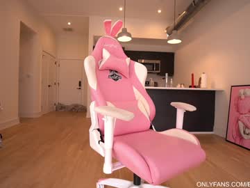 webcam girl bailey_eilish live cam image #4996332