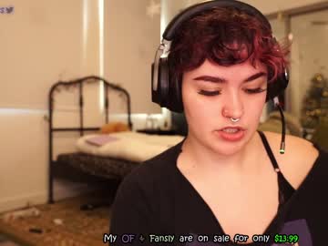 webcam girl evelynpiers live cam image #6177119