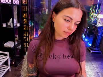 webcam girl alma_pearl live cam image #4638872