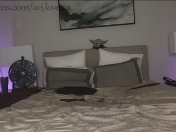 webcam couple ari_lovexo live cam image #3693053