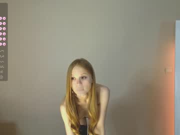 webcam girl cute_shine_babe live cam image #6460741