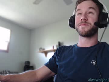 webcam man alwayzhigh live cam image #1825699
