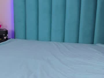 webcam girl kaylaa_fox live cam image #4067719