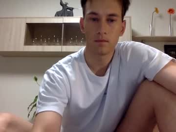webcam man youcan__ live cam image #2234746