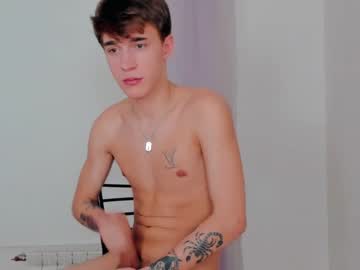 webcam man justin_martin666 live cam image #792815