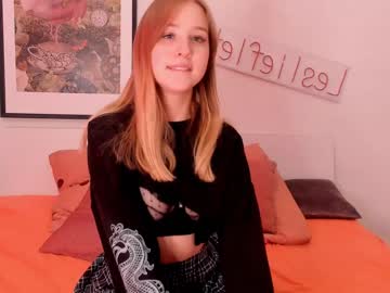 webcam couple lesliefletcher live cam image #429491
