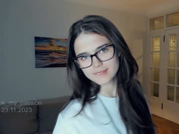 webcam girl look_my_passion live cam image #5804889