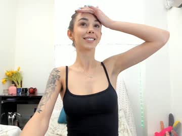 webcam girl hotfallingdevil live cam image #3982432