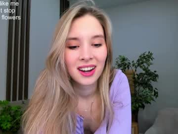 webcam girl milablush live cam image #3689202