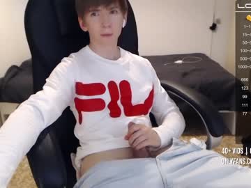 webcam man buddybody live cam image #2388054