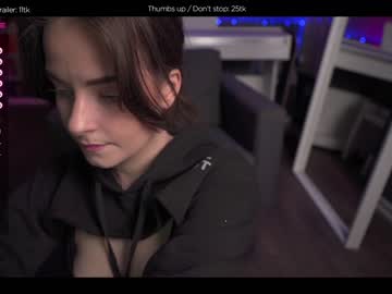 webcam girl hermione_potter_couple live cam image #3968778