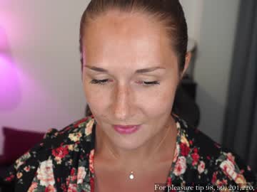 webcam girl yours_anastasia live cam image #4699873