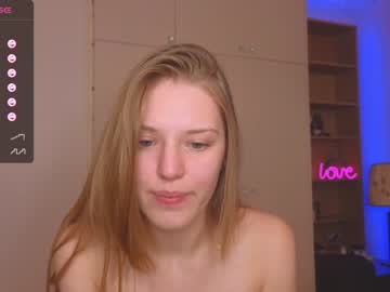 webcam girl hichatur live cam image #5778839