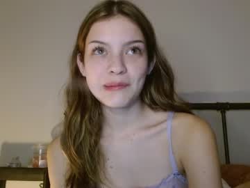 webcam girl miafosterx live cam image #6351104