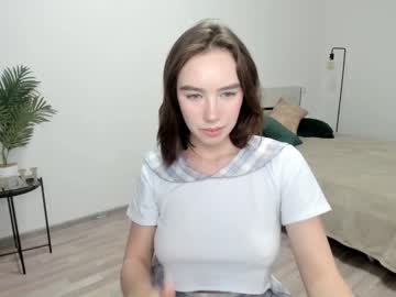 webcam girl vi_vi_an live cam image #5262727