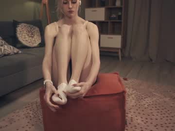 webcam girl audreycarvin live cam image #6602742