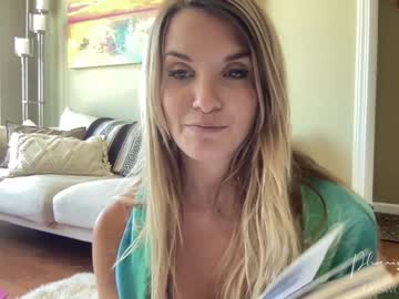 webcam girl phoenix_taylor live cam image #2048605