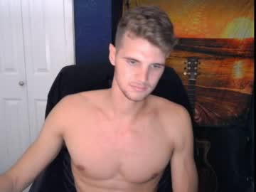 webcam man nhandgrenades live cam image #140305